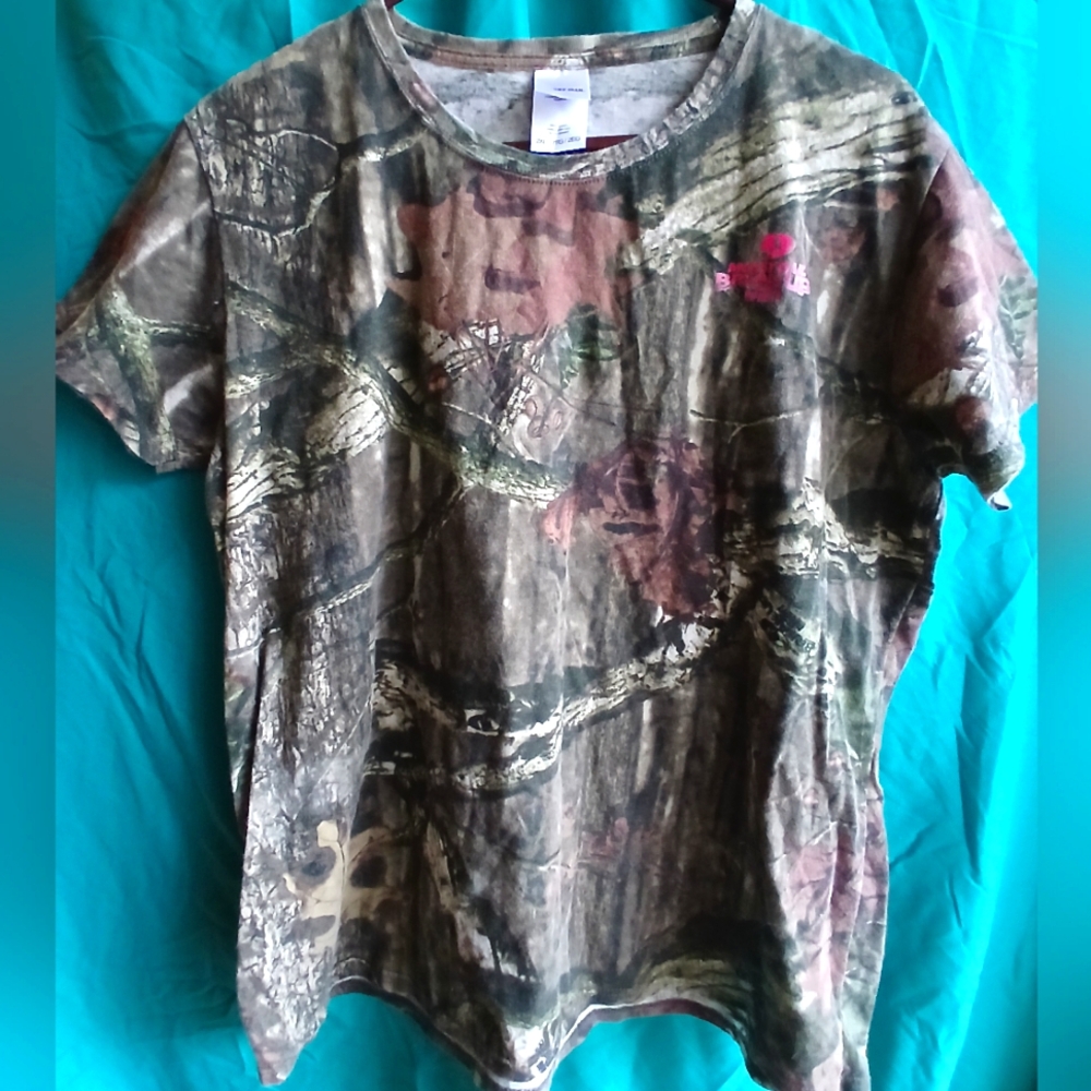 Mossy Oak Women's Camo Tshirt 2XL